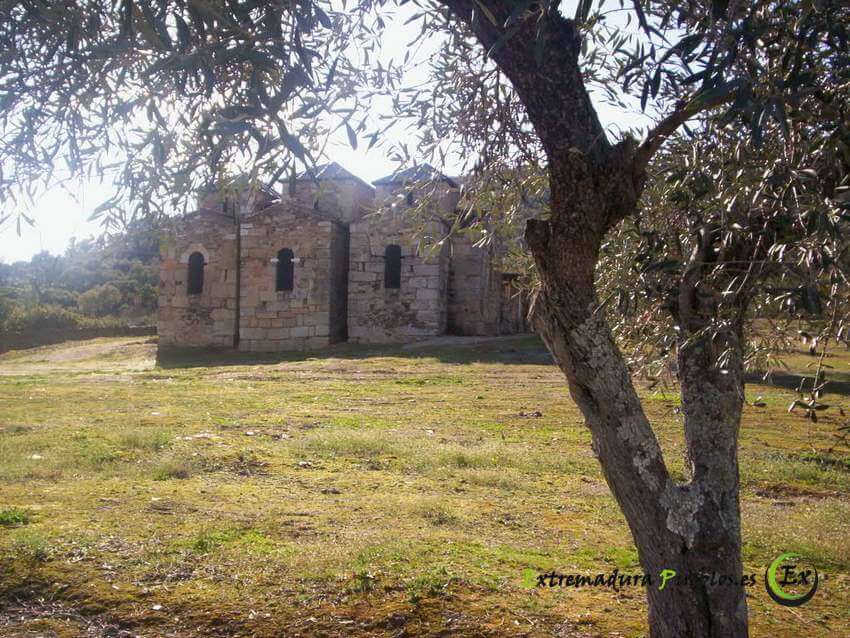 Ver Iglesia Visigoda Santa Lucía del Trampal